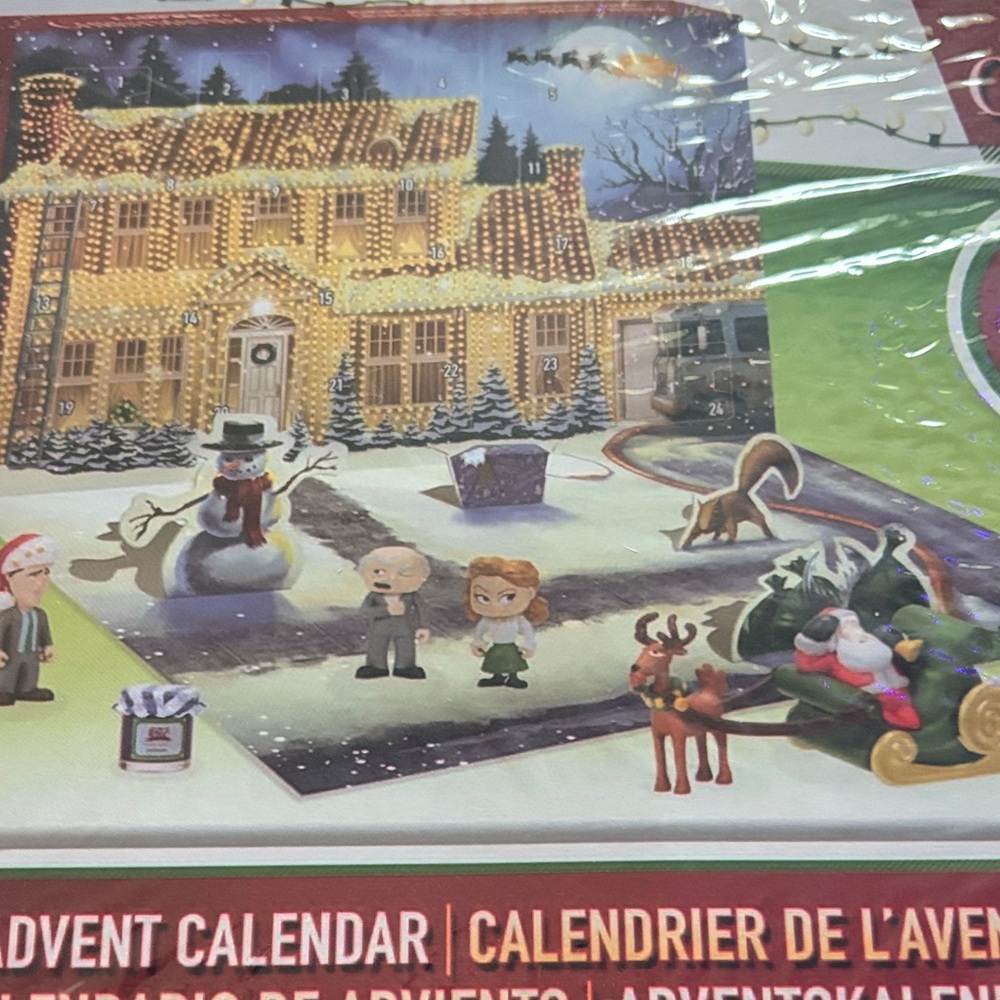 Holiday National Christmas Vacation Advent Calendar with Festive Decor - Picture 6 of 9